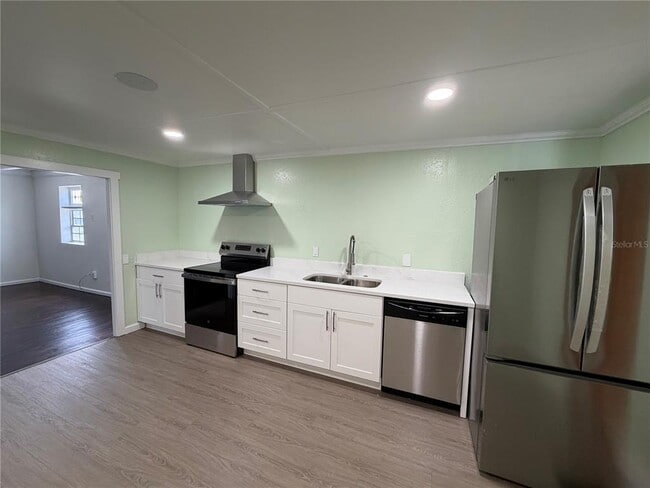 Building Photo - 1725 Fairview Shores Dr