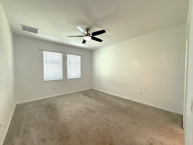 Building Photo - 3905 Trujilo Ln