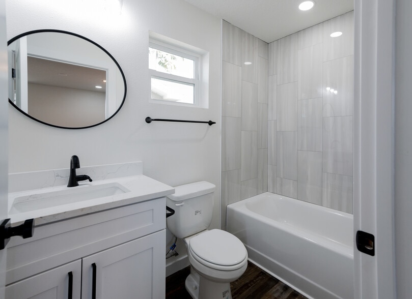 Building Photo - 4825 5th St N