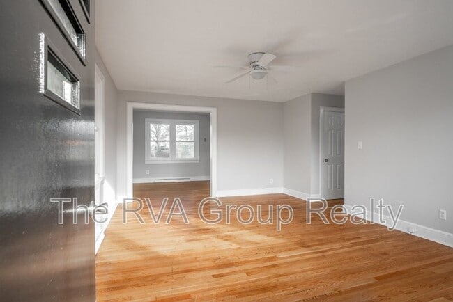 Building Photo - 2407 Bluefield St