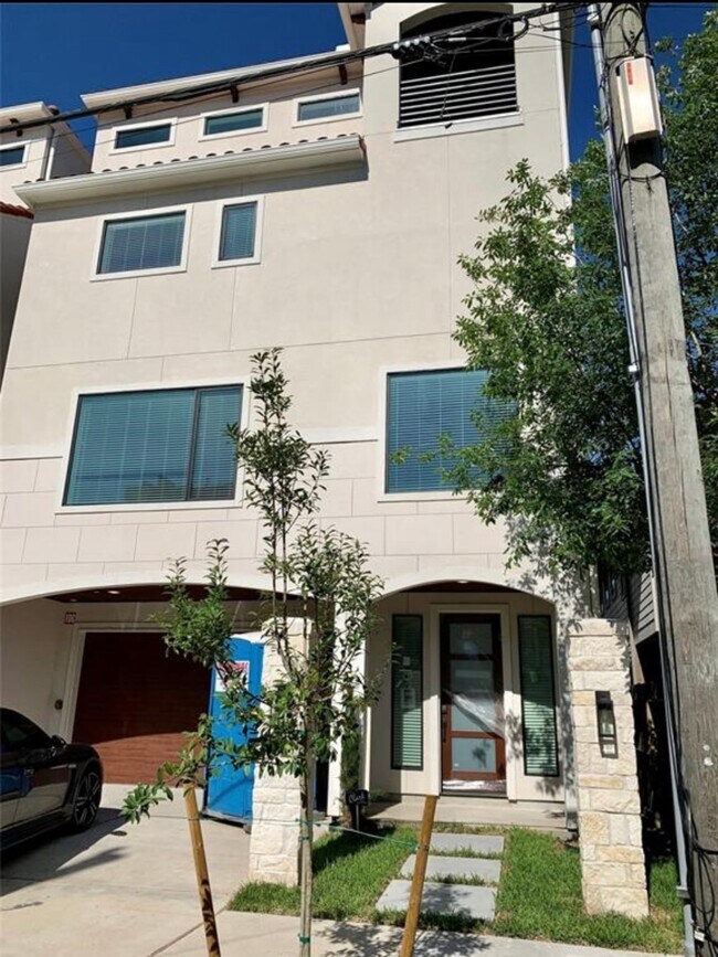 Building Photo - 1505 Malone St