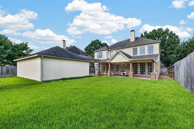 Building Photo - 1719 Cantigny Ln