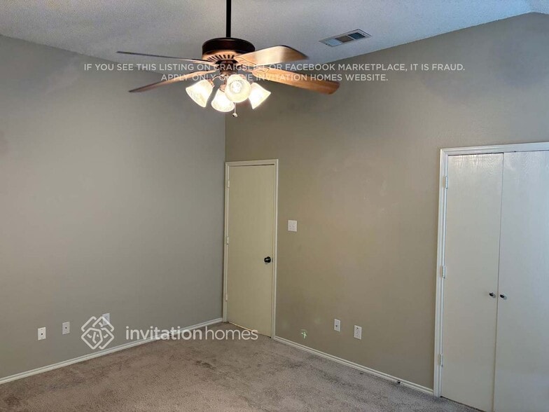 Building Photo - 619 St Eric Dr