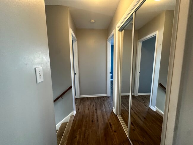 Building Photo - 33351 N Park St