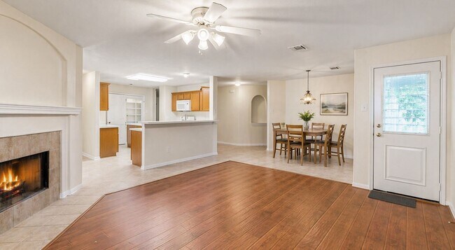 Building Photo - 3522 Brackenfern Rd