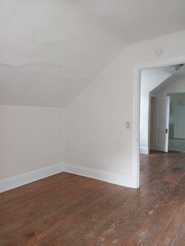 Building Photo - 3517 Clifton Ave