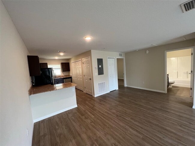 Building Photo - 9485 Camel Dr