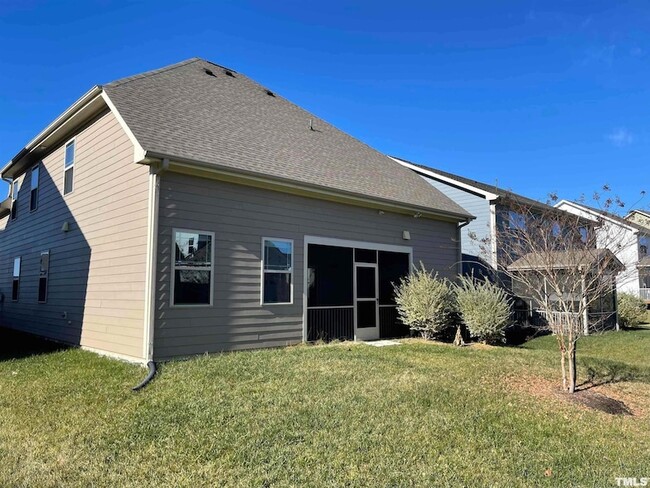 Building Photo - 1200 Governess Ln