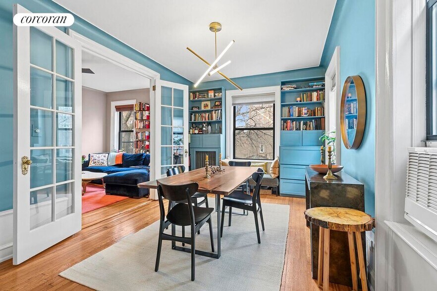 Building Photo - 875 W 181st St