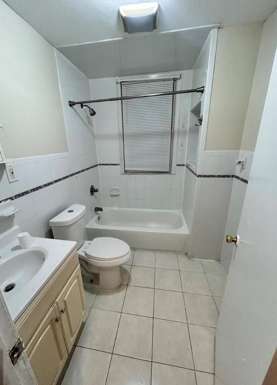 Building Photo - 37 Wilson Ave