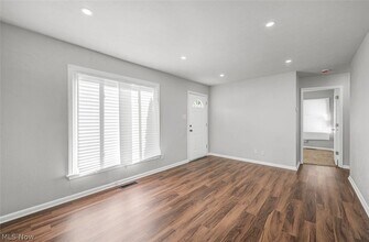 Building Photo - 12508 Sobieski Ave