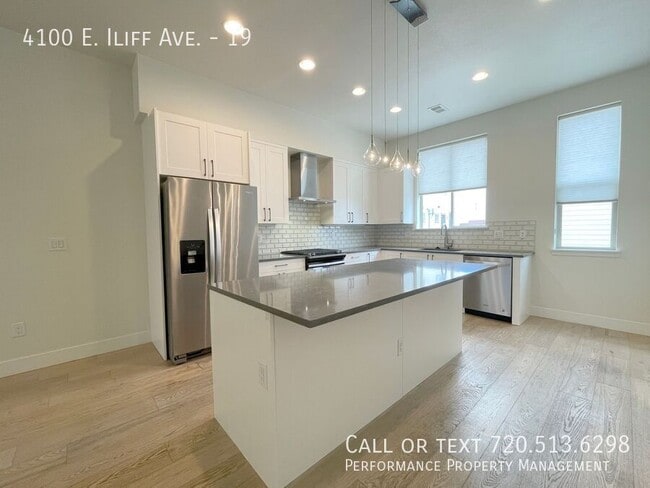 Building Photo - 4100 E Iliff Ave