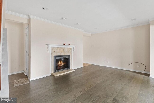 Building Photo - 9323 Cloverly Rd