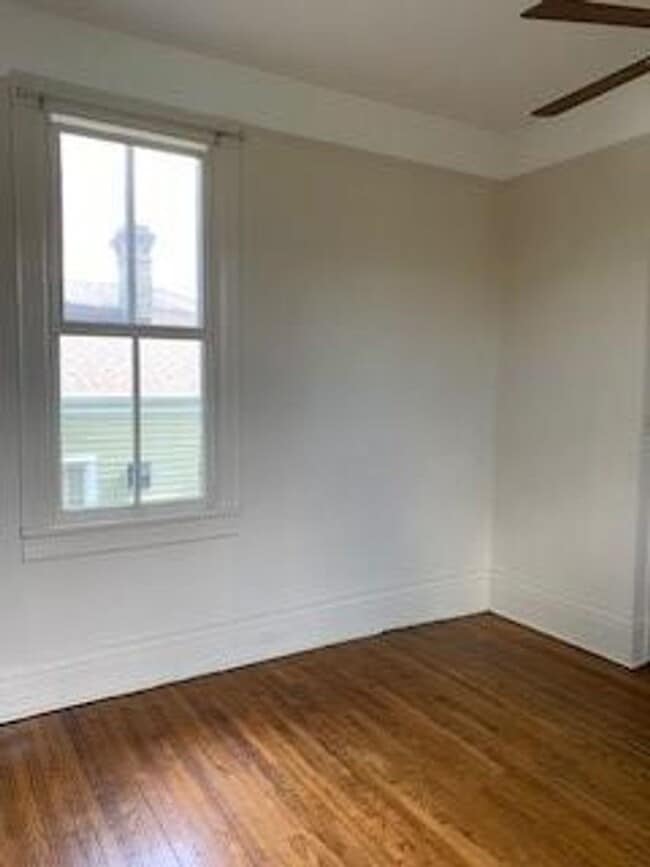 Building Photo - 1719 Valence St