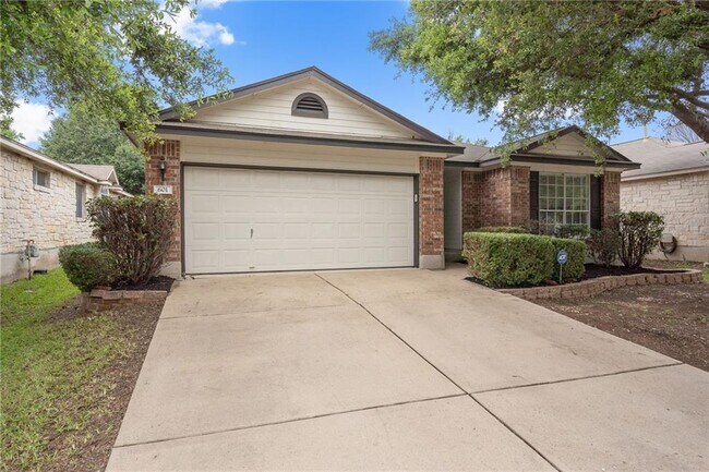 Building Photo - 601 Paso Fino Trail