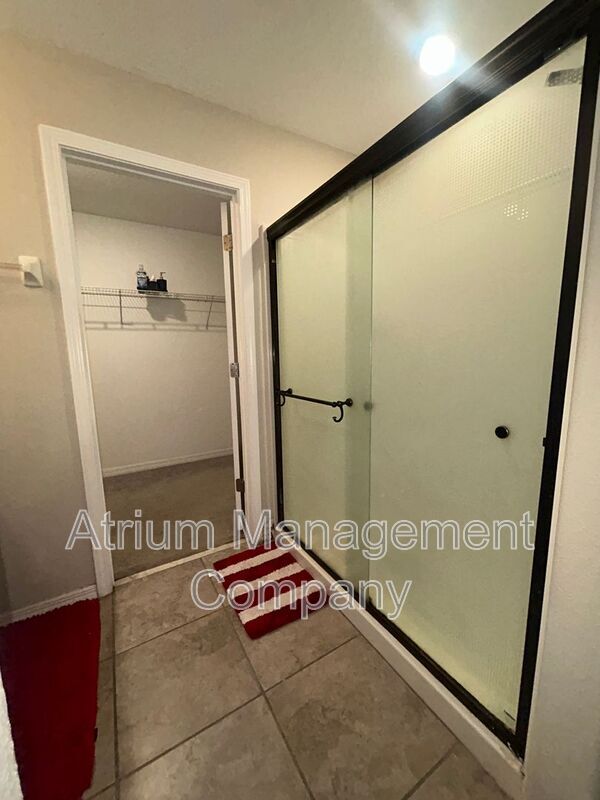 Building Photo - 17345 White Mangrove Dr