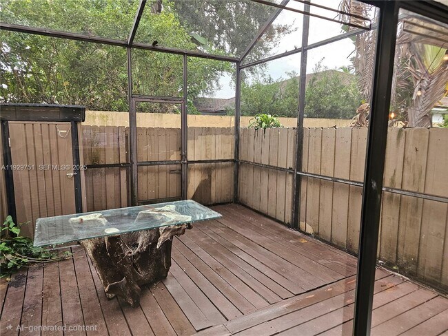 Building Photo - 10142 SW 77th Ct