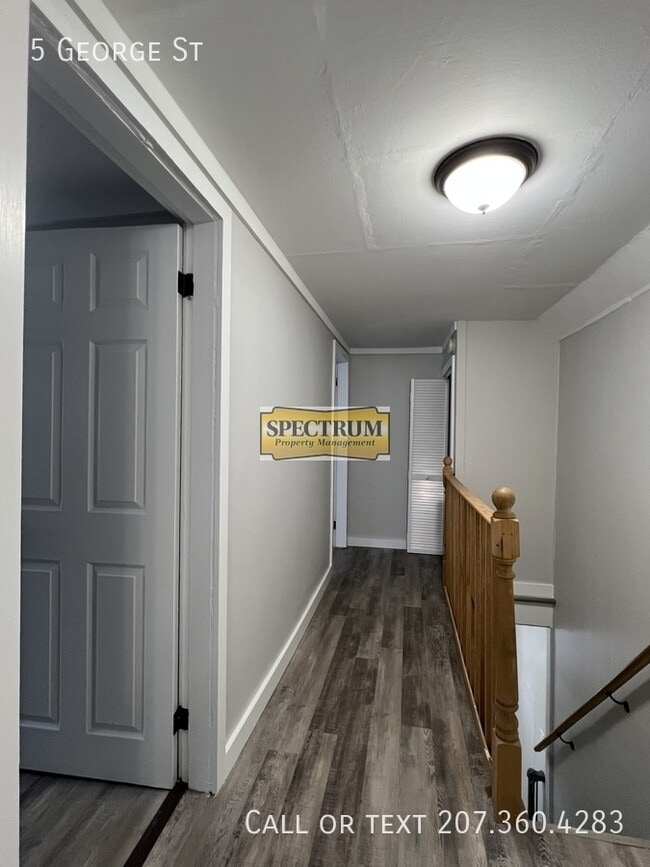 Building Photo - 5 George St