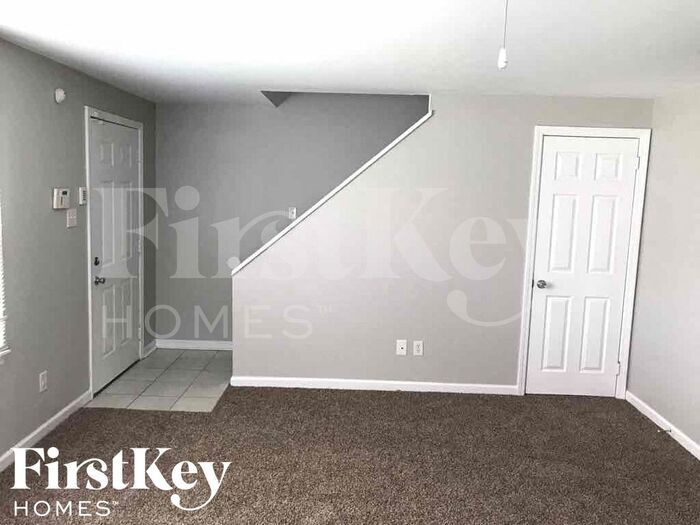 Building Photo - 10153 Lawnhaven Dr