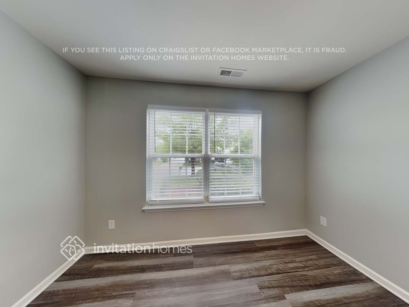 Building Photo - 10736 Glenluce Ave