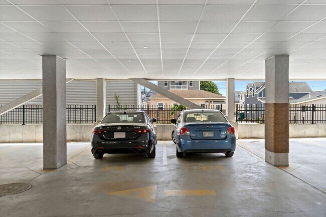 Building Photo - 128 Ashworth Ave