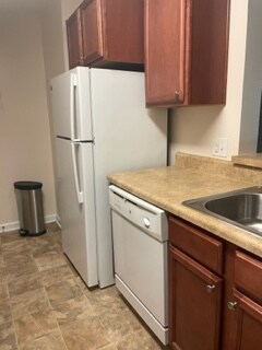 Building Photo - 5406 Greenplain Rd