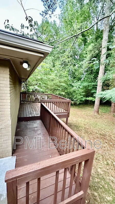 Building Photo - 3217 McAfee Rd