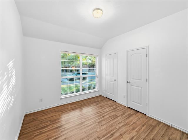 Building Photo - 11250 Luckenbach Dr