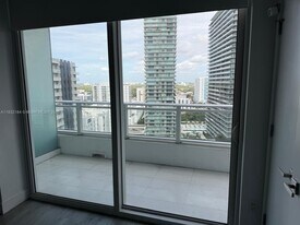 Building Photo - 1080 Brickell Ave