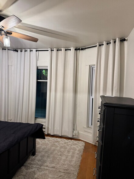 Building Photo - 702 Superior Ave