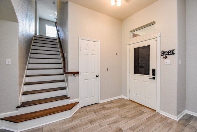 Building Photo - 14615 Cypress Cottage Ct