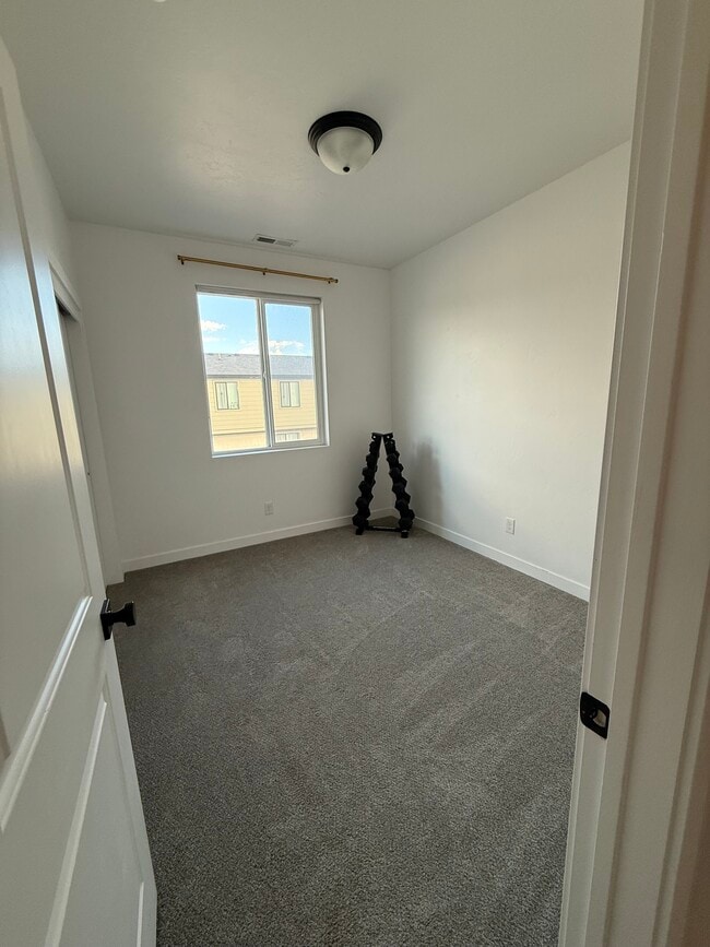 Building Photo - 508 S 1080 W