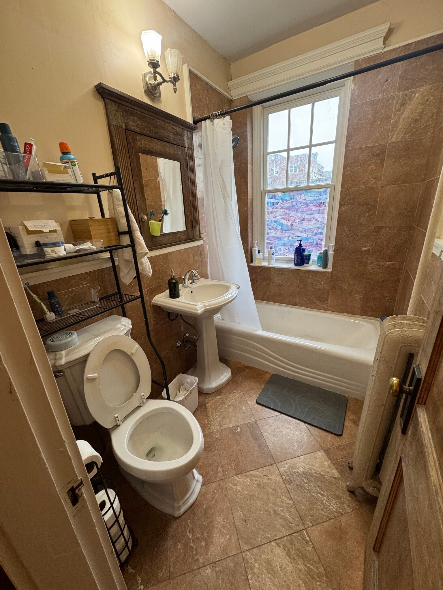 Building Photo - 282 Newbury St