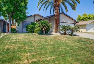 Building Photo - Beautiful 3 Bedroom 2 Bath