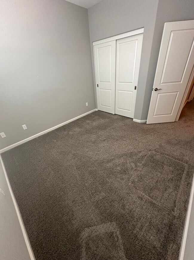 Building Photo - Upgraded 3 Bedroom Condo in South Temecula