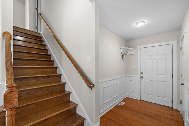 Building Photo - **Beautiful 4/2.5 Franklinton Home with Fenced In Yard**