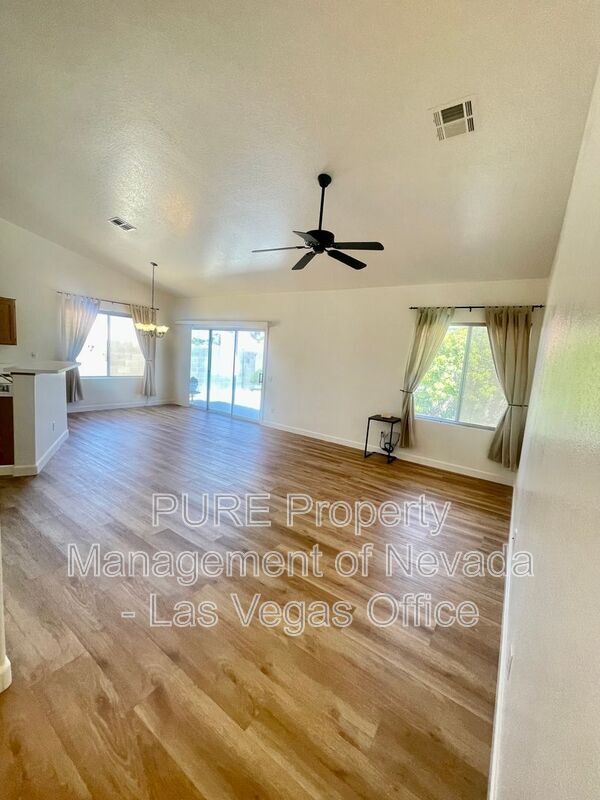 Building Photo - 3540 Dusty Cowboy Cir