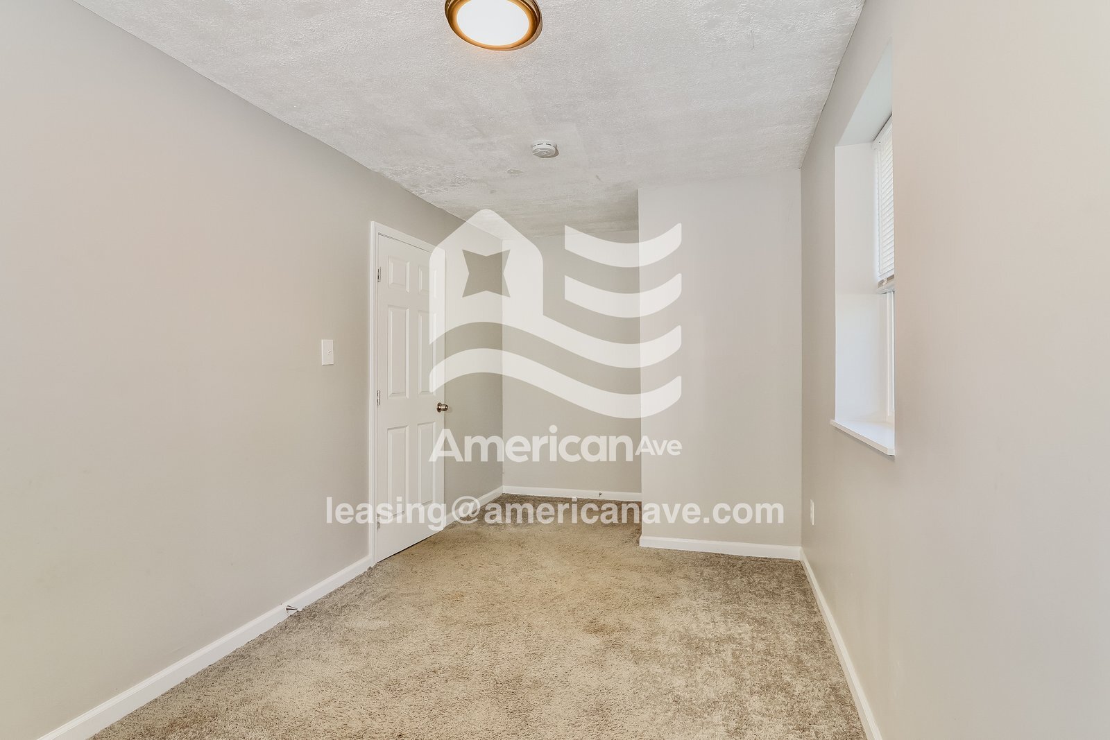 Building Photo - 212 E Bowne Blvd