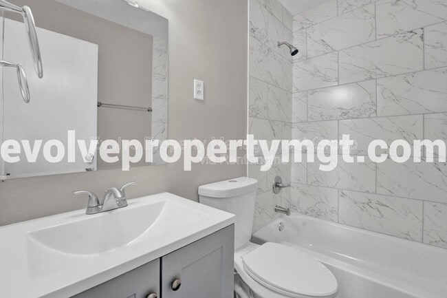 Building Photo - 1012 Mt Moriah Rd