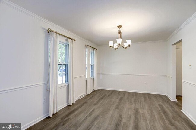 Building Photo - 9012 Penn Manor Ct