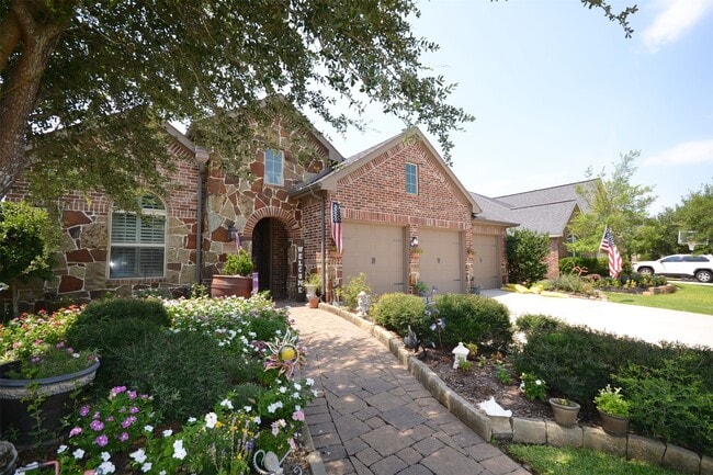 Building Photo - 28907 Powder Ridge Dr