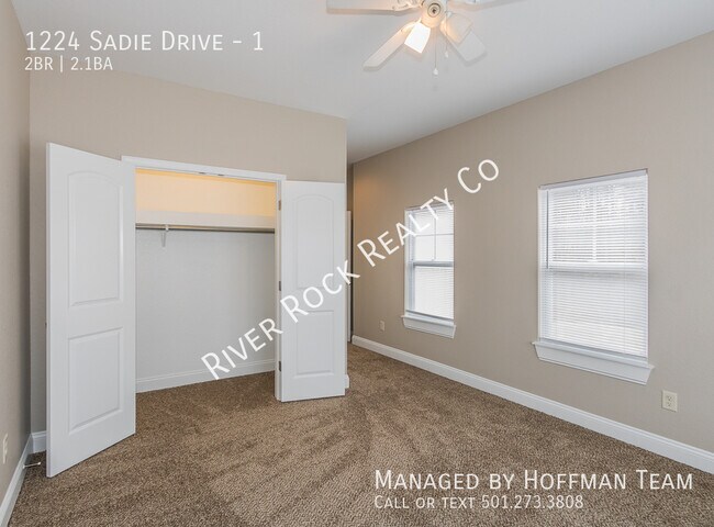 Building Photo - 1224 Sadie Dr