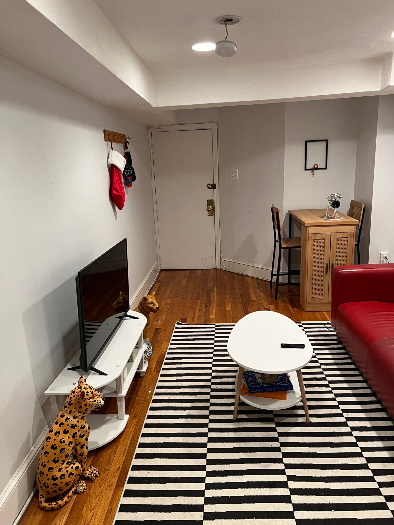 Building Photo - 35 Westland Ave