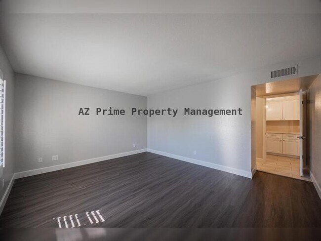 Building Photo - 16630 N 67th St