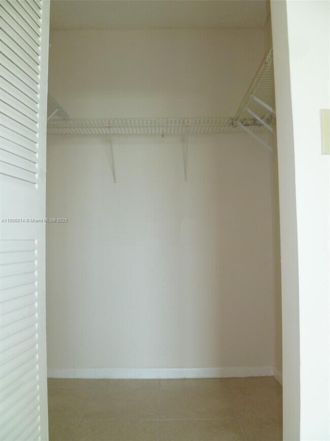 Building Photo - 11800 SW 18th St