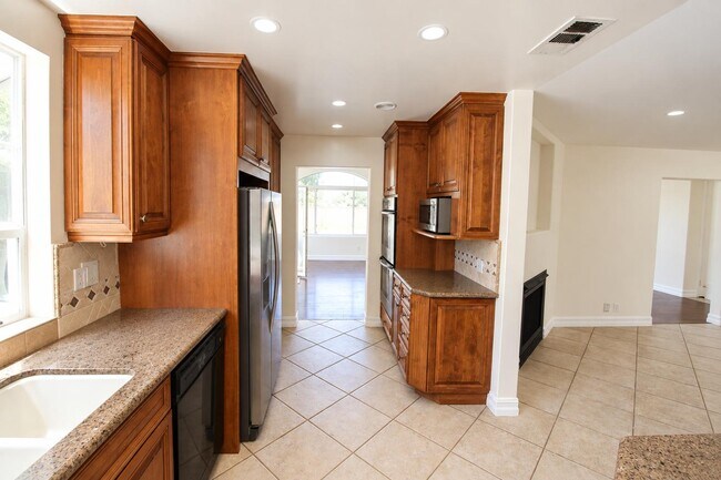 Building Photo - 23615 Welby Way