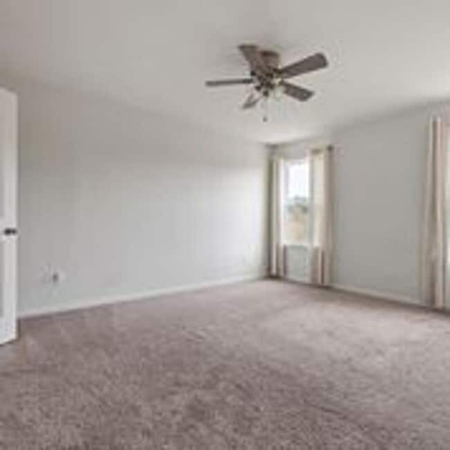 Building Photo - **4 Weeks Free!** Almost New In Luckey Ranch!!!