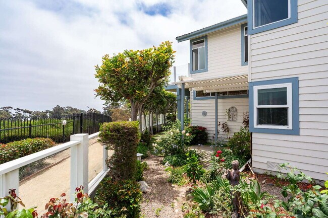 Building Photo - Dana Point Dream: Renovated 3-Bedroom with...