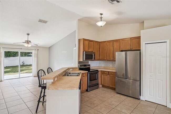 Building Photo - 103 N Sparkman Ave