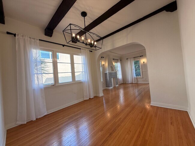 Dining Room - 1437 S Holt Ave